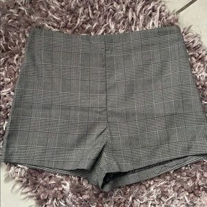 [NWT] F21 High Waisted Plaid Shorts